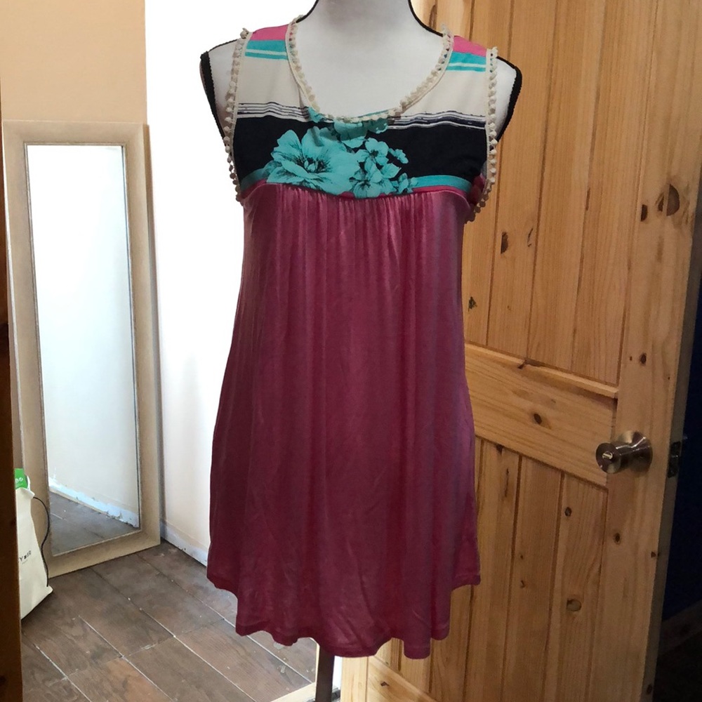 Sleeveless shirt